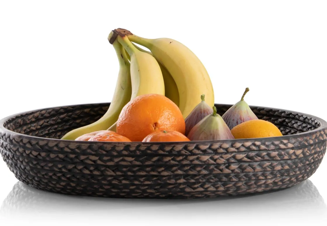 XOOON Adam schaal D38,5cm in de kleur Zwart - COCOmaison^ Woonaccessoires