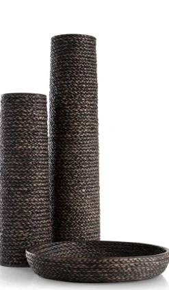 XOOON Adam vaas H49cm in de kleur Zwart - COCOmaison^ Woonaccessoires