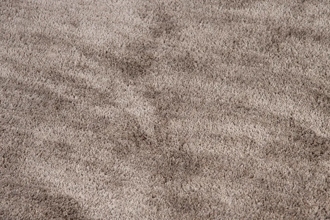 XOOON Arawood karpet 220x300cm in de kleur Groen - COCOmaison^ Vloerkleden|Woonaccessoires