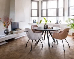 XOOON Arvada ronde eiken eettafel met zwart metalen poot 125cm^ Tafelconfigurator|Eettafels