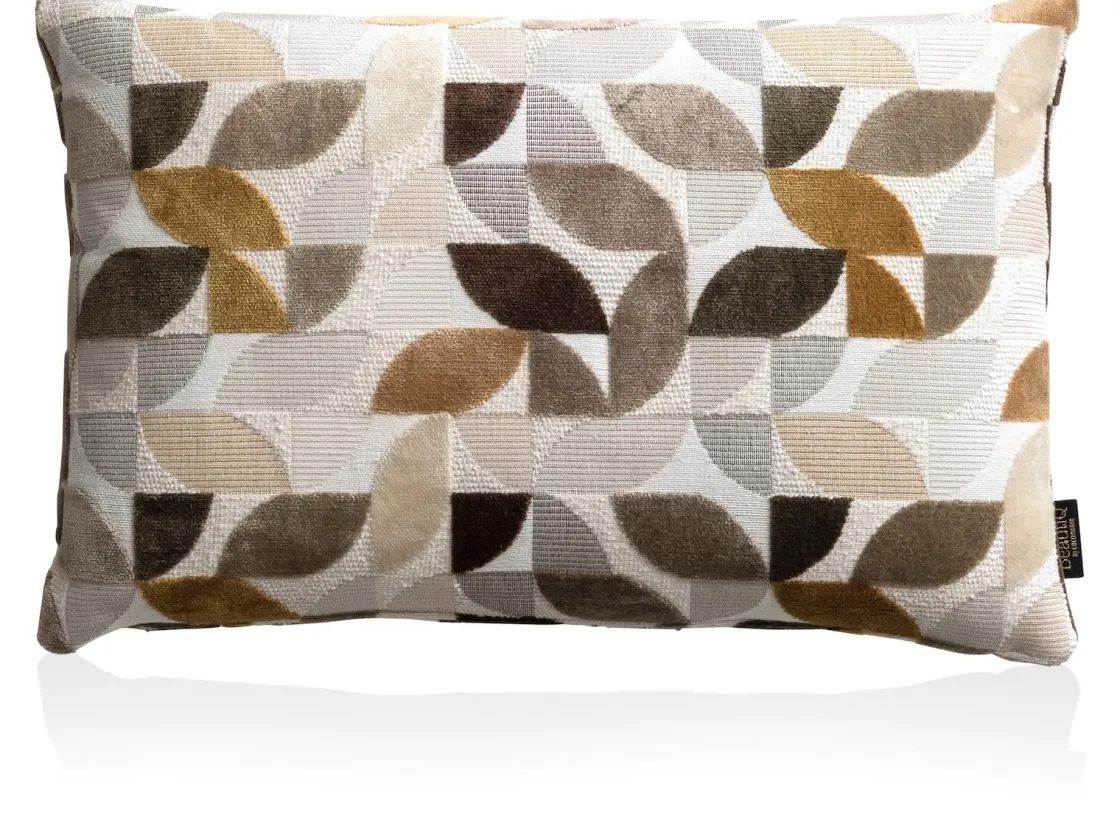 XOOON BeautiQ - Elite kussen 40x60cm in de kleur Crème - COCOmaison^ Woonaccessoires
