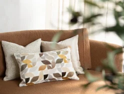 XOOON BeautiQ - Elite kussen 40x60cm in de kleur Crème - COCOmaison^ Woonaccessoires