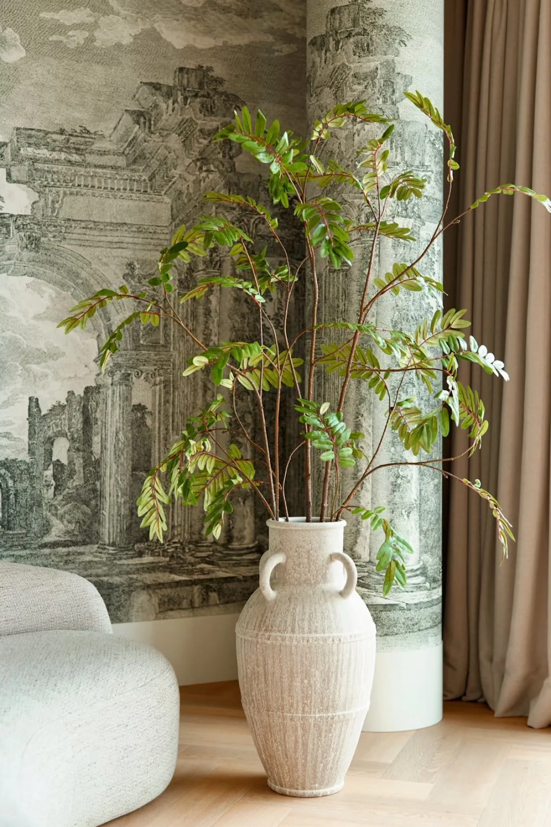 XOOON Braga vaas H70cm in de kleur Beige - COCOmaison^ Woonaccessoires