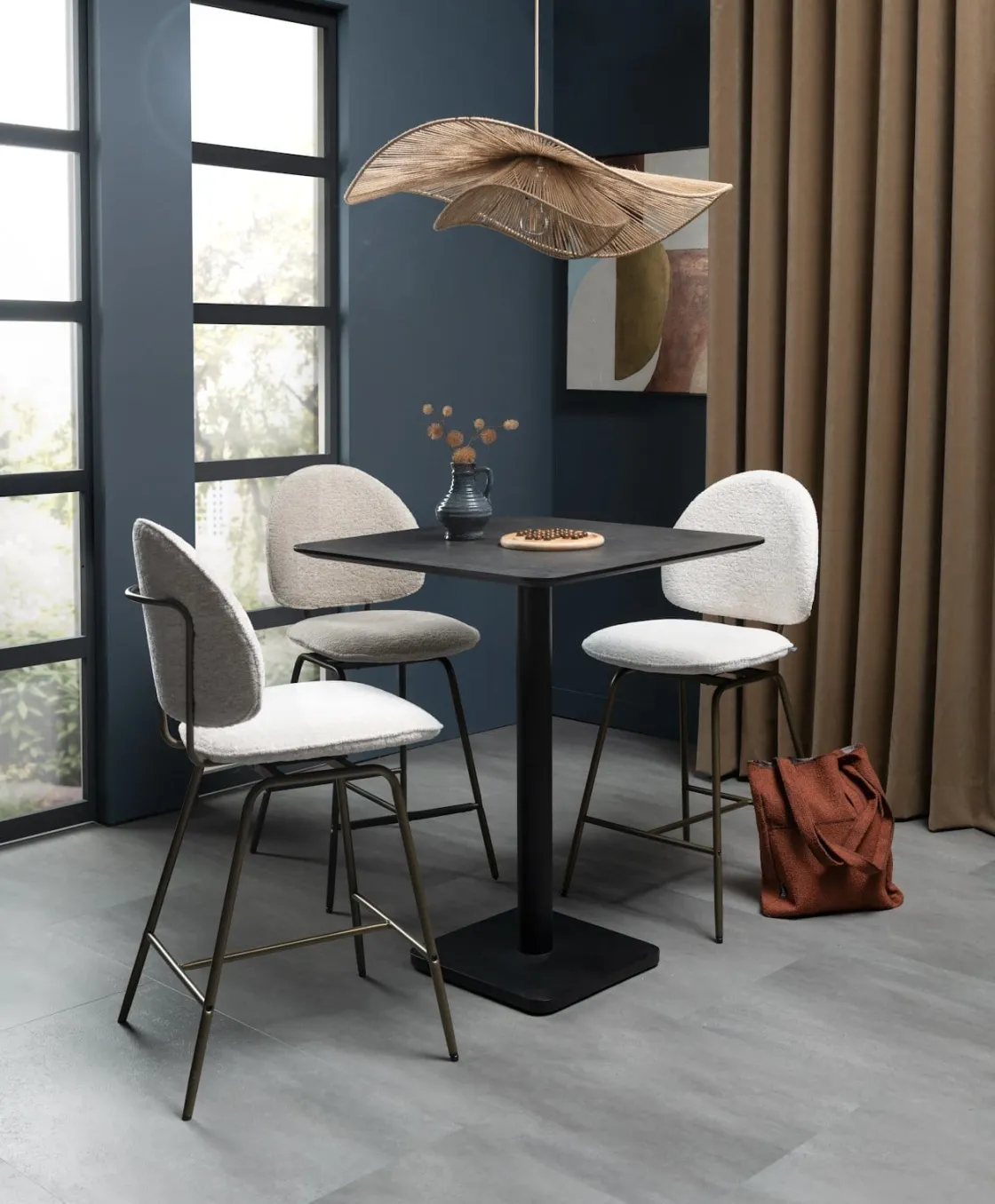 XOOON Brest bartafel stone (75x75cm) in kleur Zwart van COCOmaison^ Bartafels|Woonaccessoires