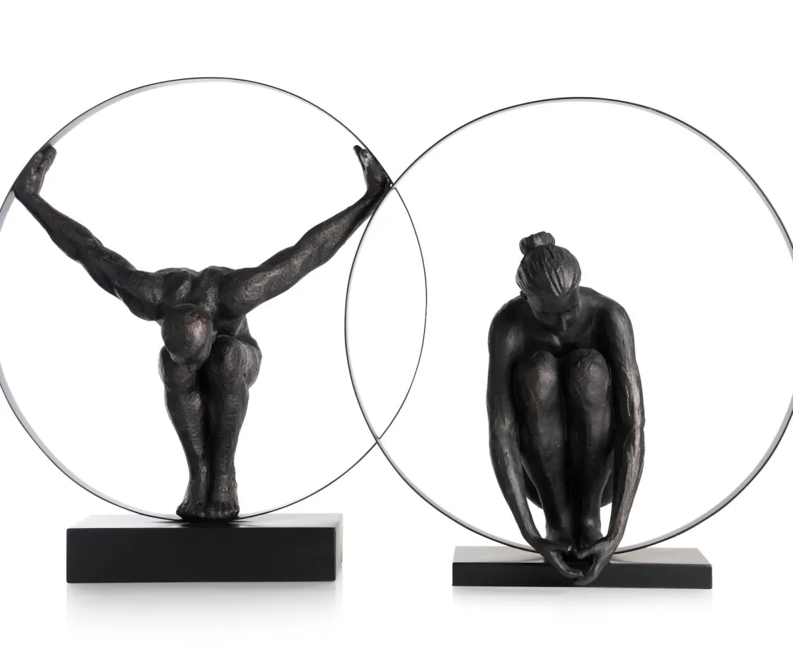 XOOON Circle Man beeld H58cm in de kleur Zwart - COCOmaison^ Woonaccessoires