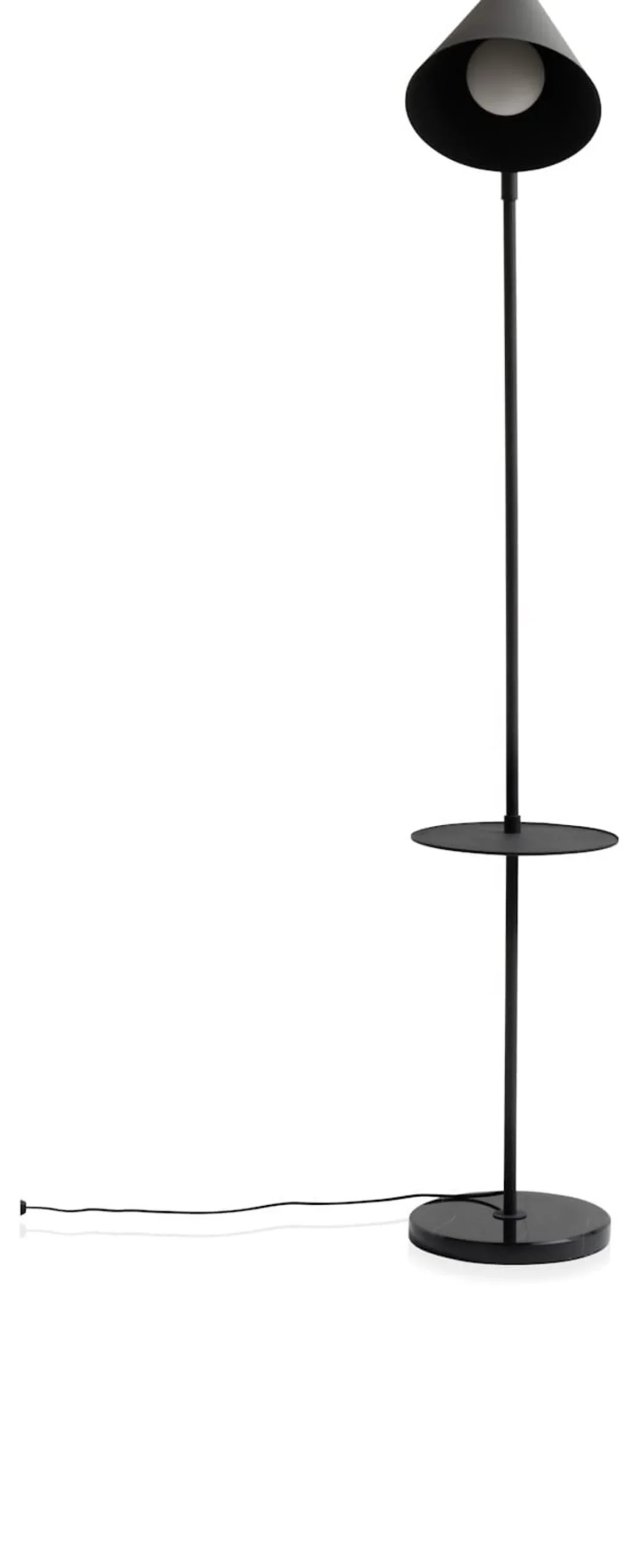 XOOON Daan vloerlamp (1*G9) in de kleur Zwart - COCOmaison^ Vloerlampen