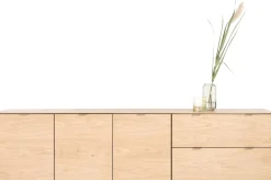 XOOON Elements 3-deurs eikenfineer dressoir met lades 240cm^ Dressoirs