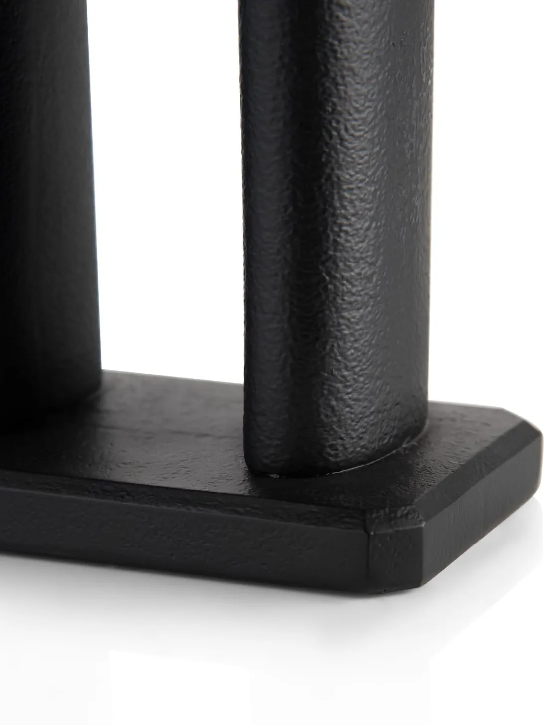 XOOON Elly beeld H30cm in de kleur Zwart - COCOmaison^ Woonaccessoires