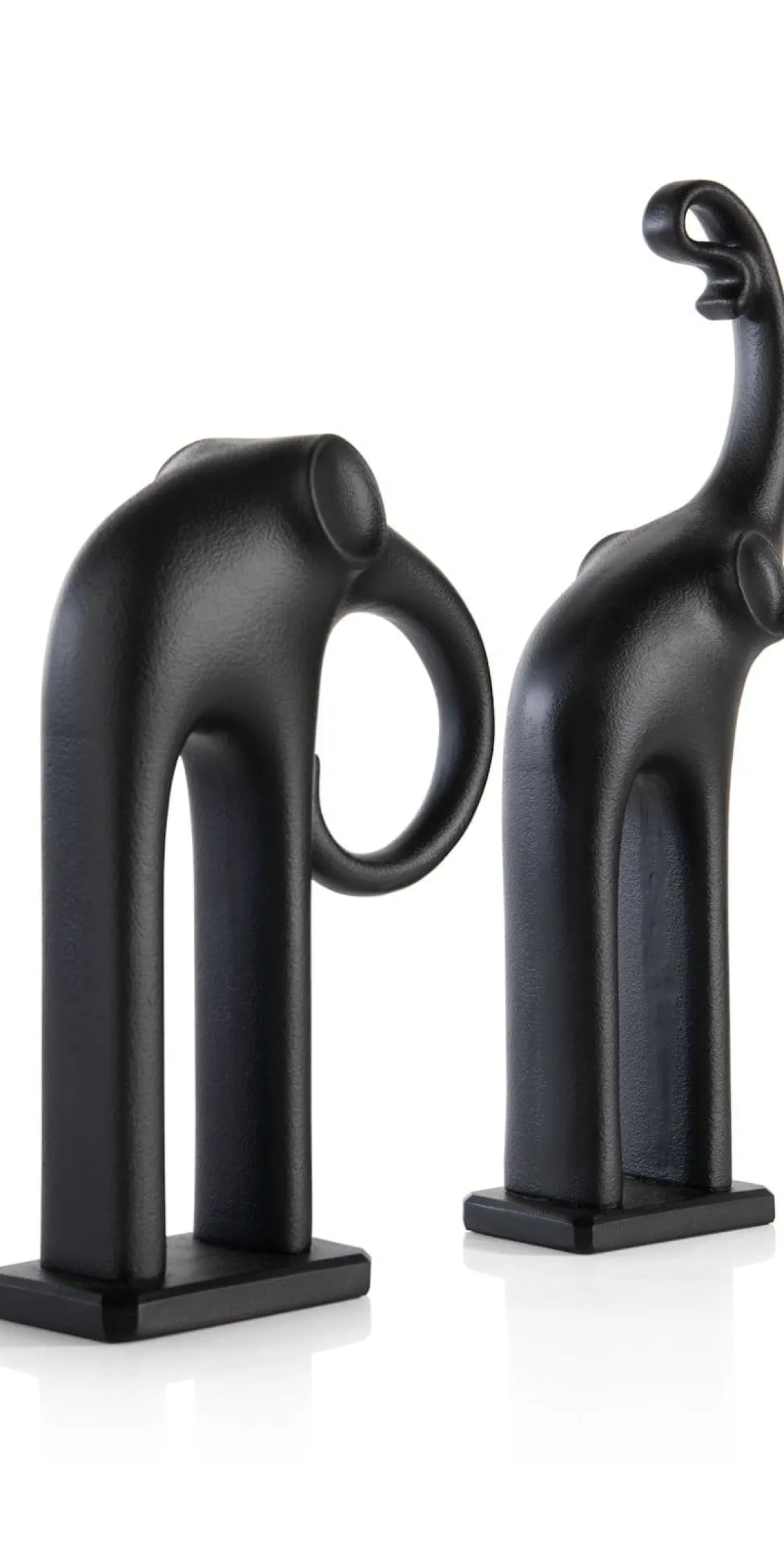 XOOON Elly beeld H30cm in de kleur Zwart - COCOmaison^ Woonaccessoires