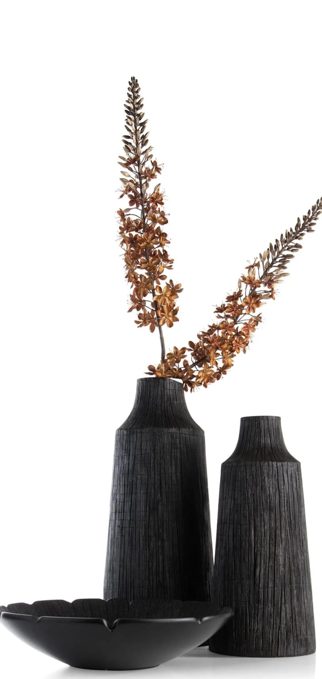 XOOON Finn schaal D39cm in de kleur Zwart - COCOmaison^ Woonaccessoires