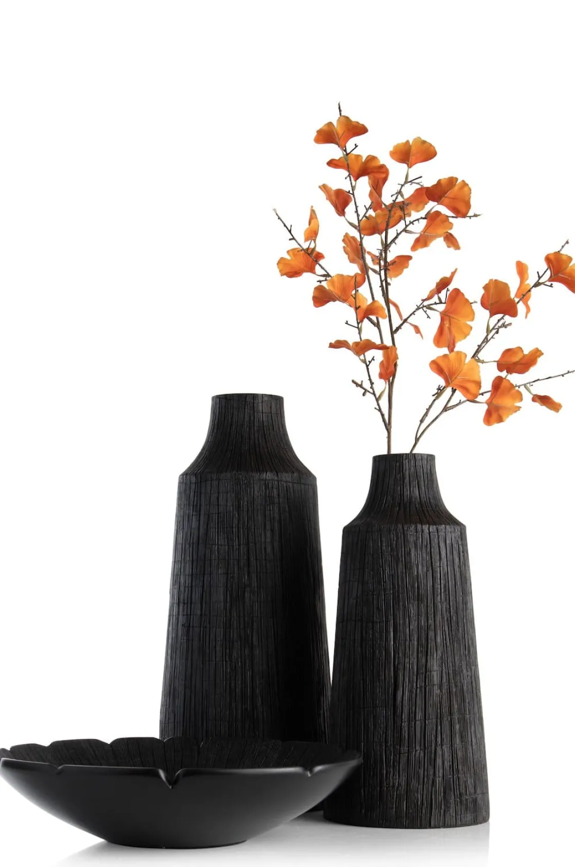 XOOON Finn schaal D39cm in de kleur Zwart - COCOmaison^ Woonaccessoires
