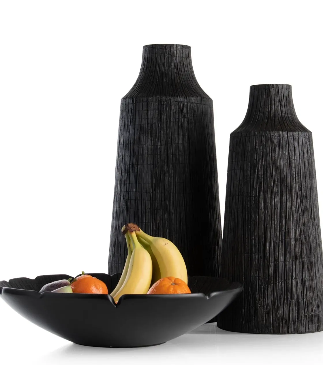 XOOON Finn vaas H50cm in de kleur Zwart - COCOmaison^ Woonaccessoires