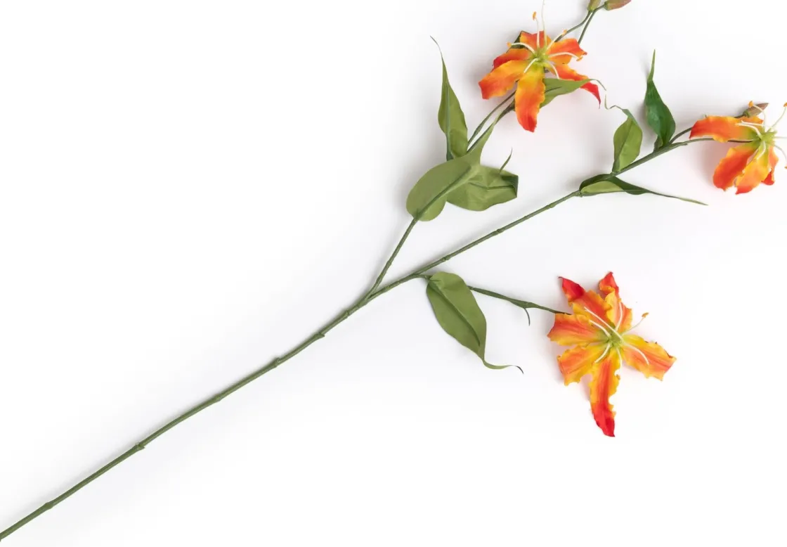 XOOON Gloriosa Spray kunstbloem (H90cm) in de kleur Oranje^ Woonaccessoires