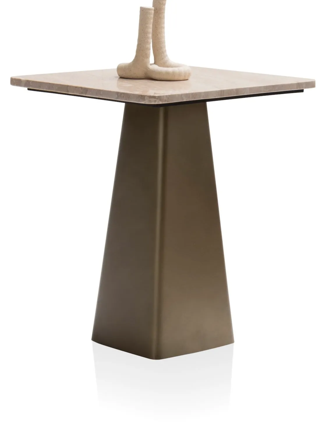 XOOON Issy bijzettafel (H54cm) in de kleur Creme - COCOmaison^ Woonaccessoires|Bijzettafels