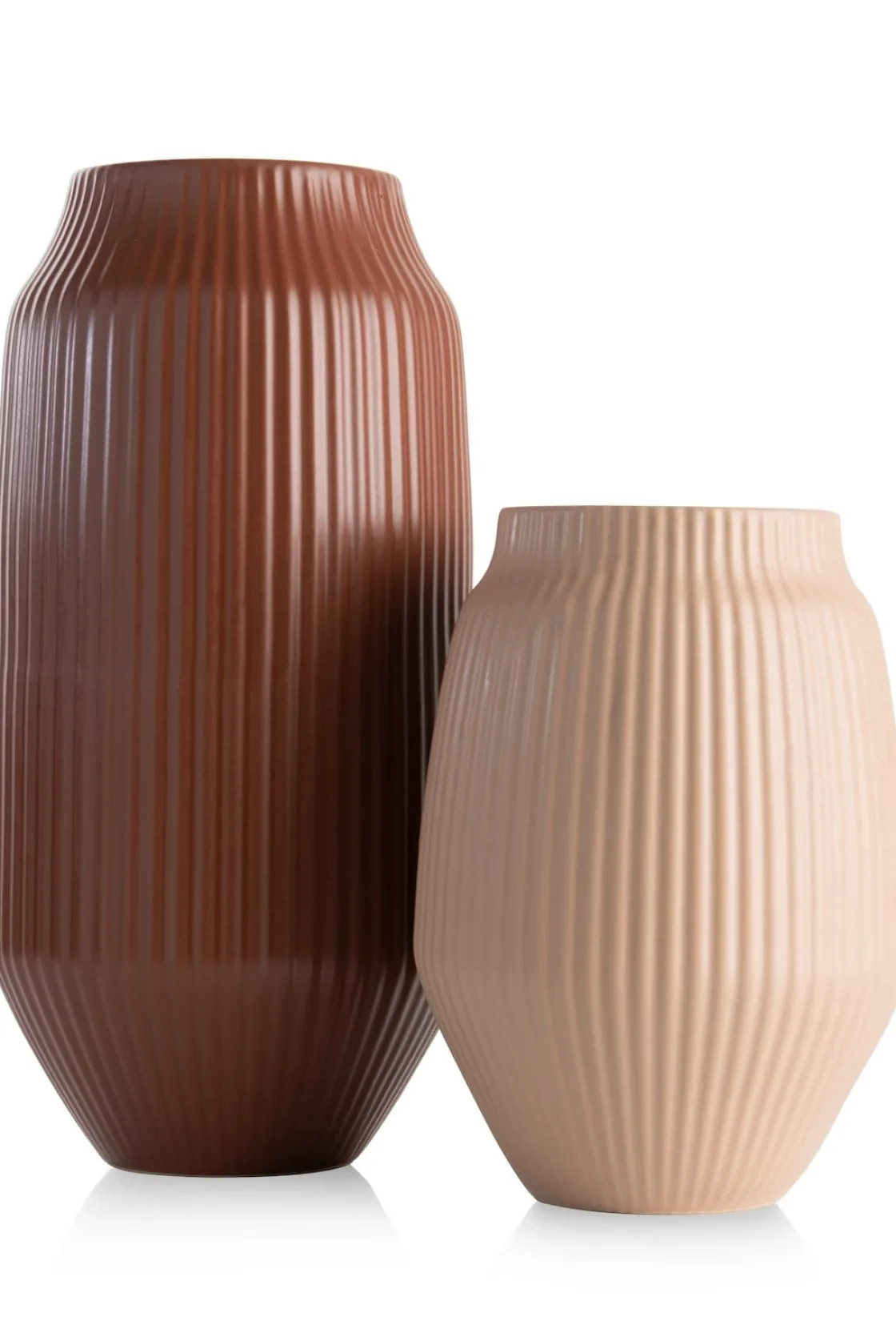 XOOON Liv vaas H28cm in de kleur Beige - COCOmaison^ Woonaccessoires