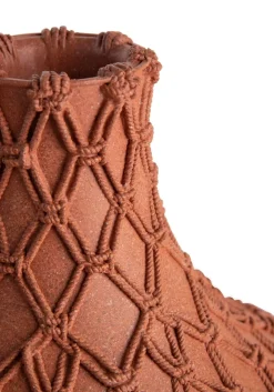 XOOON Maeve vaas H33cm in de kleur Terra Cotta - COCOmaison^ Woonaccessoires