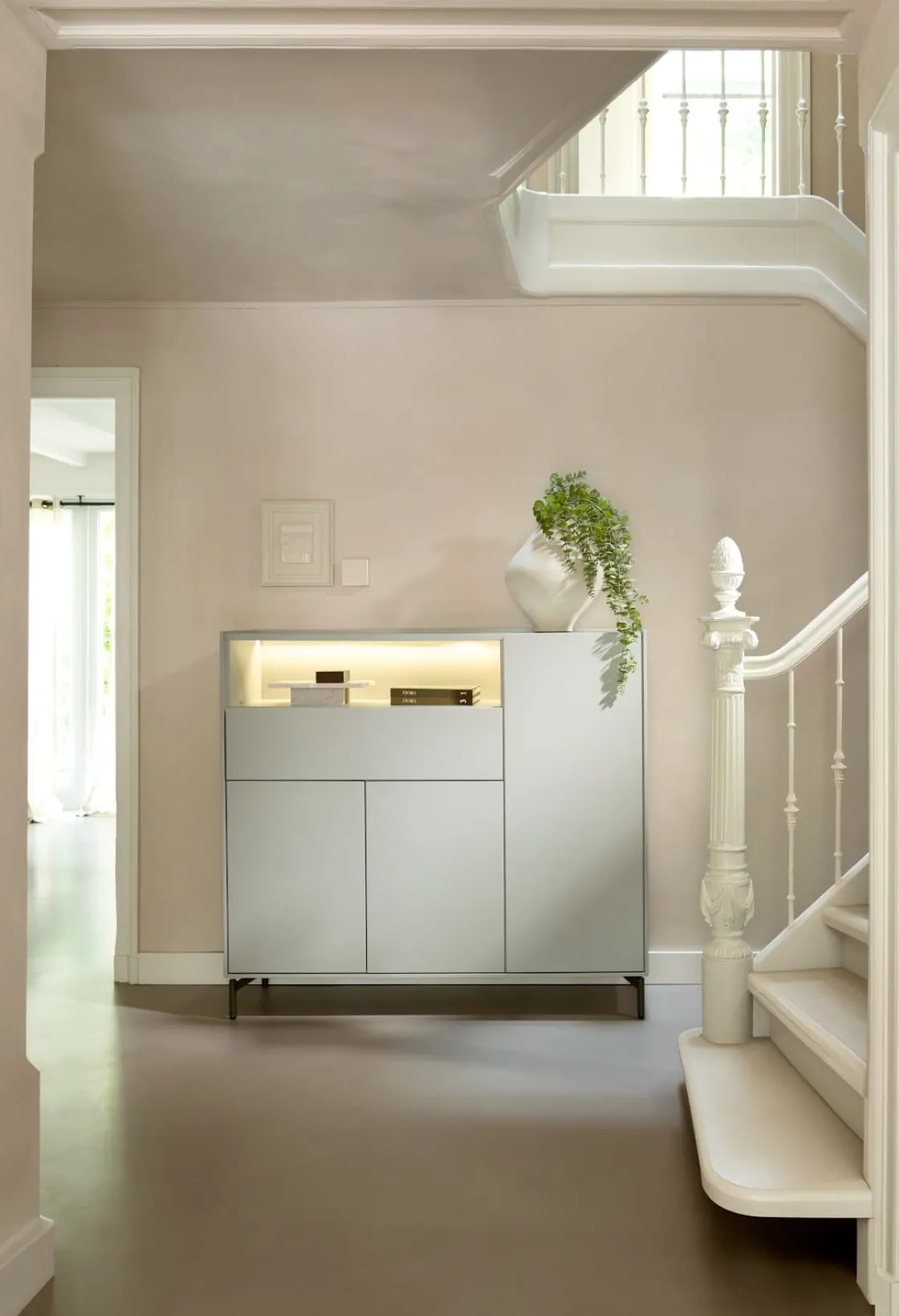 XOOON NOON dressette 148 cm - 3-deuren + 1-lade + 1-niche (+ LED)^ Bergkasten