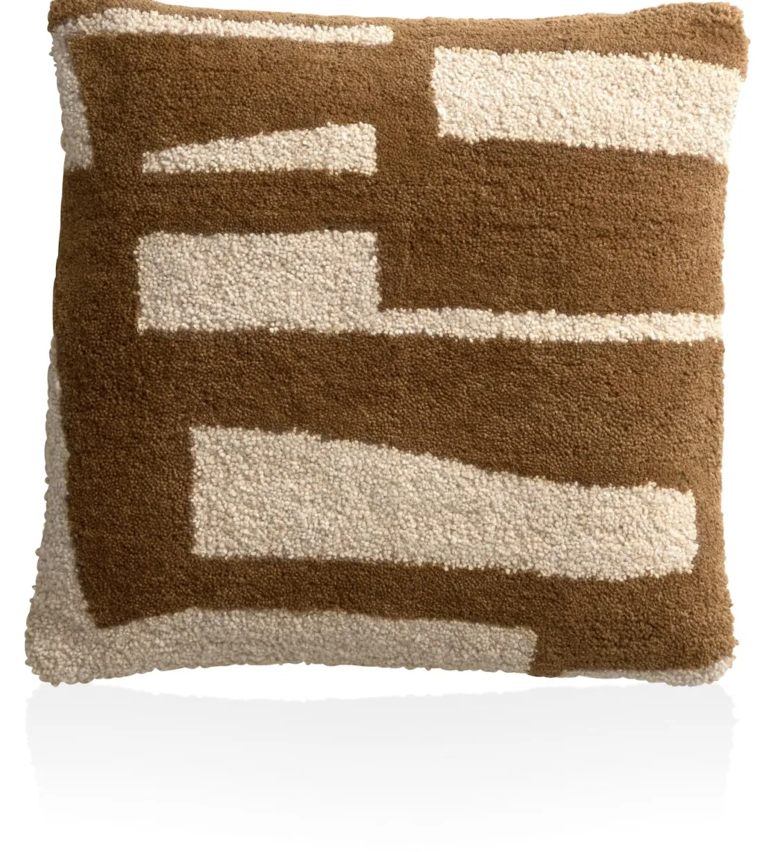 XOOON Olivia kussen (50x50cm) in de kleur Bruin - COCOmaison^ Woonaccessoires