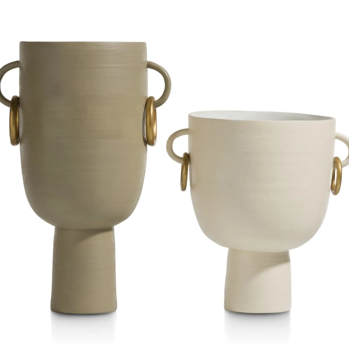 XOOON Presley vaas H25cm in de kleur Crème - COCOmaison^ Woonaccessoires