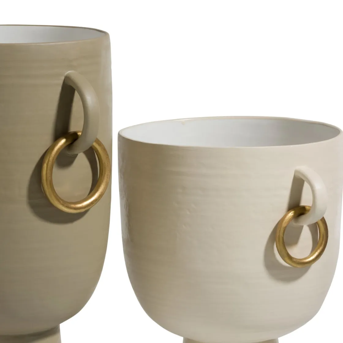 XOOON Presley vaas H25cm in de kleur Crème - COCOmaison^ Woonaccessoires
