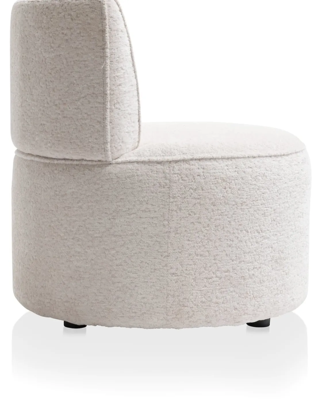 XOOON Roan fauteuil in de kleur Creme - COCOmaison^ Woonaccessoires|Stoffen Fauteuils