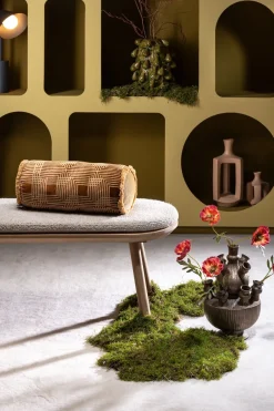 XOOON Robbie bolster kussen 45x18cm in kleur Bruin shop je bij COCOmaison^ Woonaccessoires
