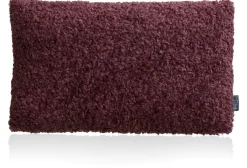 XOOON Teddy kussen 30x50cm in de kleur Rood - COCOmaison^ Woonaccessoires