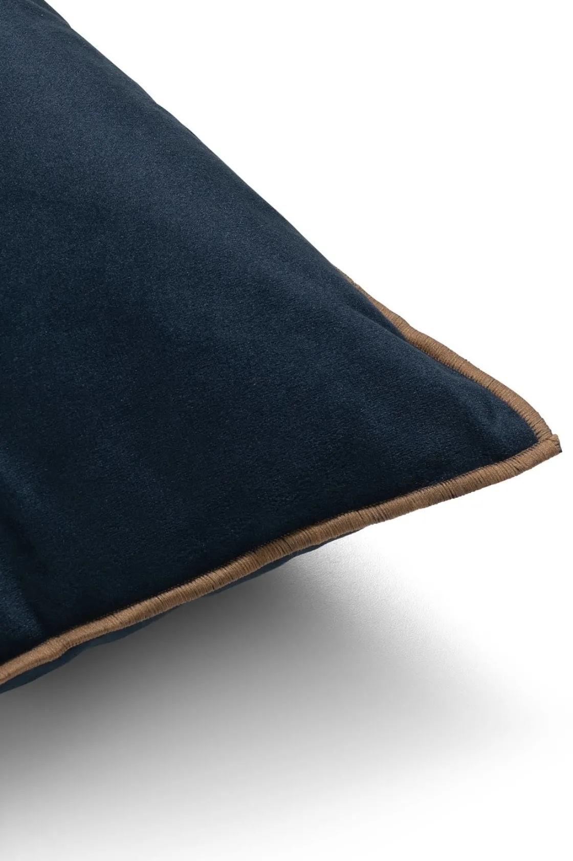 XOOON Tim kussen 45x45cm in kleur Blauw shop je bij COCOmaison^ Woonaccessoires