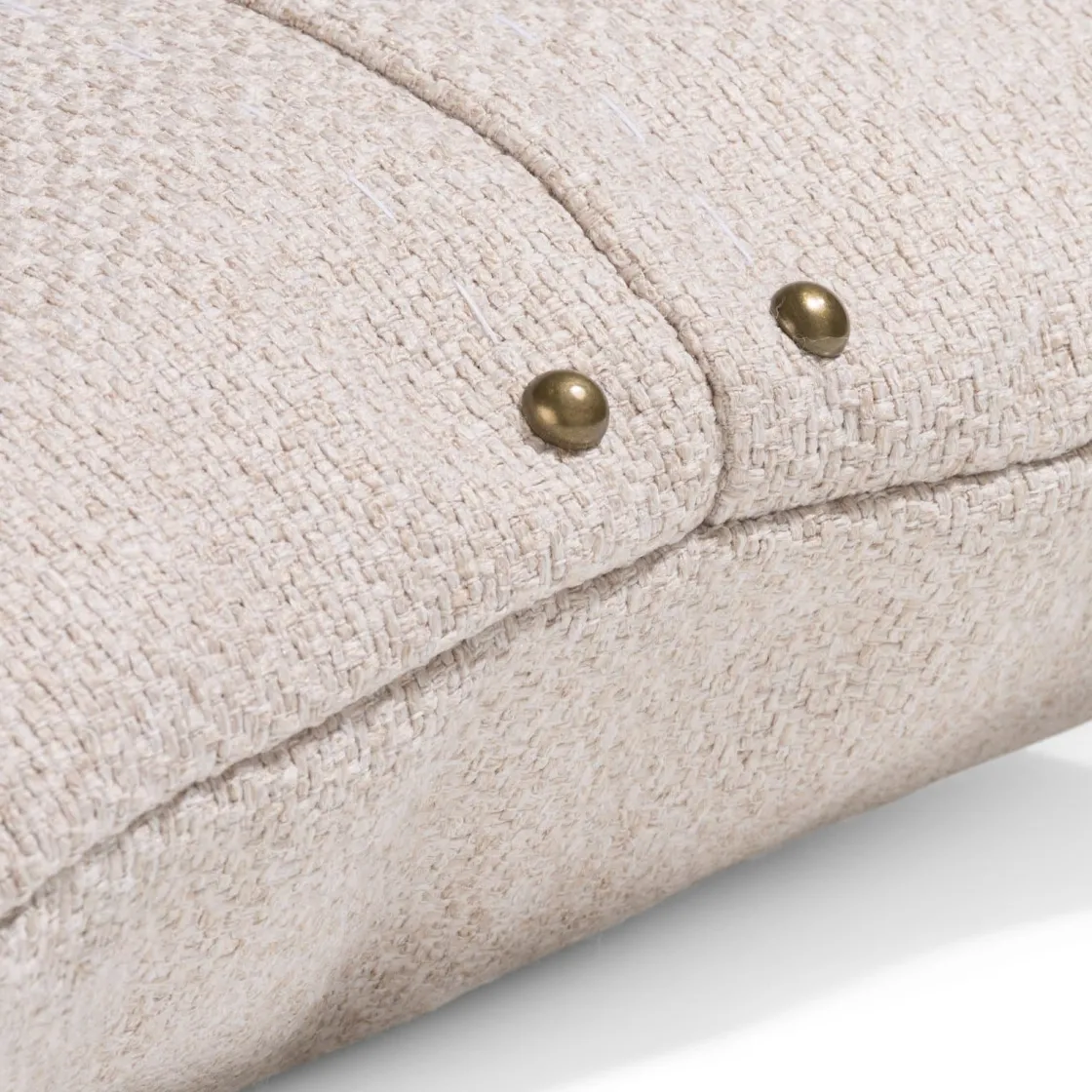 XOOON Timeless Avery kussen 50x50cm in de kleur Beige - COCOmaison^ Woonaccessoires