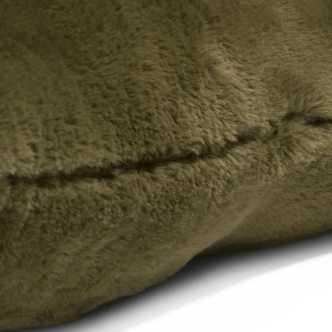 XOOON Timeless Evie kussen 45x45cm in de kleur Olijf - COCOmaison^ Woonaccessoires