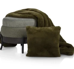 XOOON Timeless Evie kussen 45x45cm in de kleur Olijf - COCOmaison^ Woonaccessoires