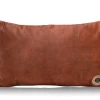 XOOON Timeless Mila kussen 30x50cm in de kleur Koper - COCOmaison^ Woonaccessoires