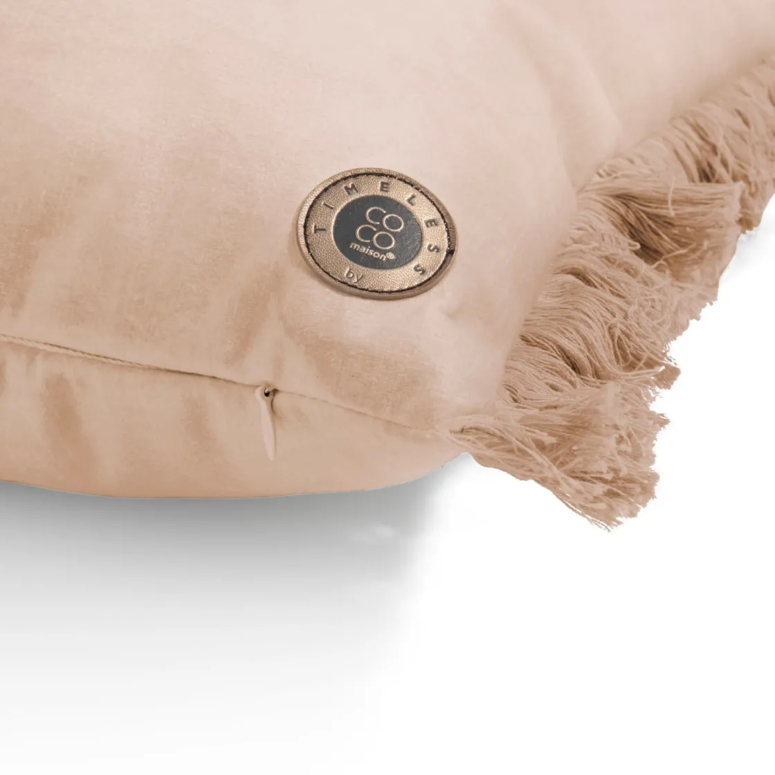 XOOON Timeless Mila kussen 30x50cm in de kleur Camel - COCOmaison^ Woonaccessoires