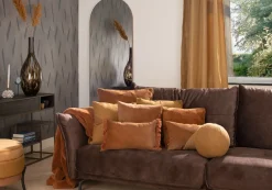 XOOON Timeless Scarlett kussen in de kleur Geel - COCOmaison^ Woonaccessoires