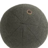 XOOON Timeless Scott kussen dia 25cm in de kleur Olijf - COCOmaison^ Woonaccessoires