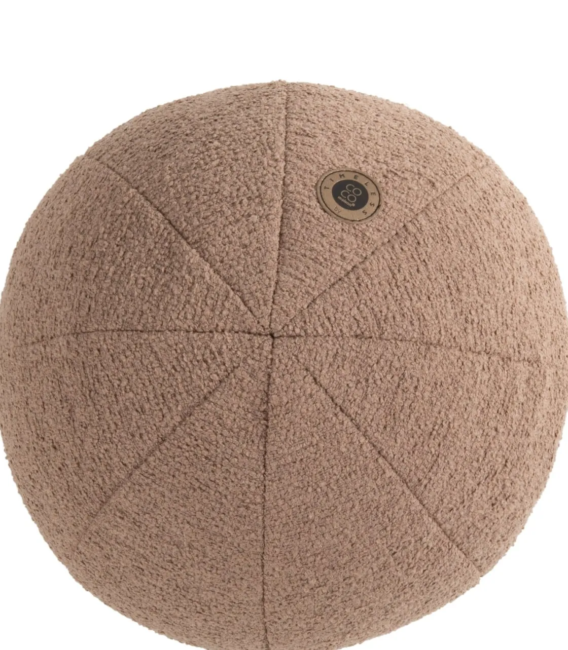 XOOON Timeless Scott kussen dia 25cm in de kleur Camel - COCOmaison^ Woonaccessoires