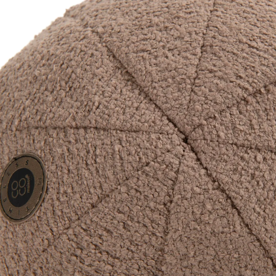 XOOON Timeless Scott kussen dia 25cm in de kleur Camel - COCOmaison^ Woonaccessoires