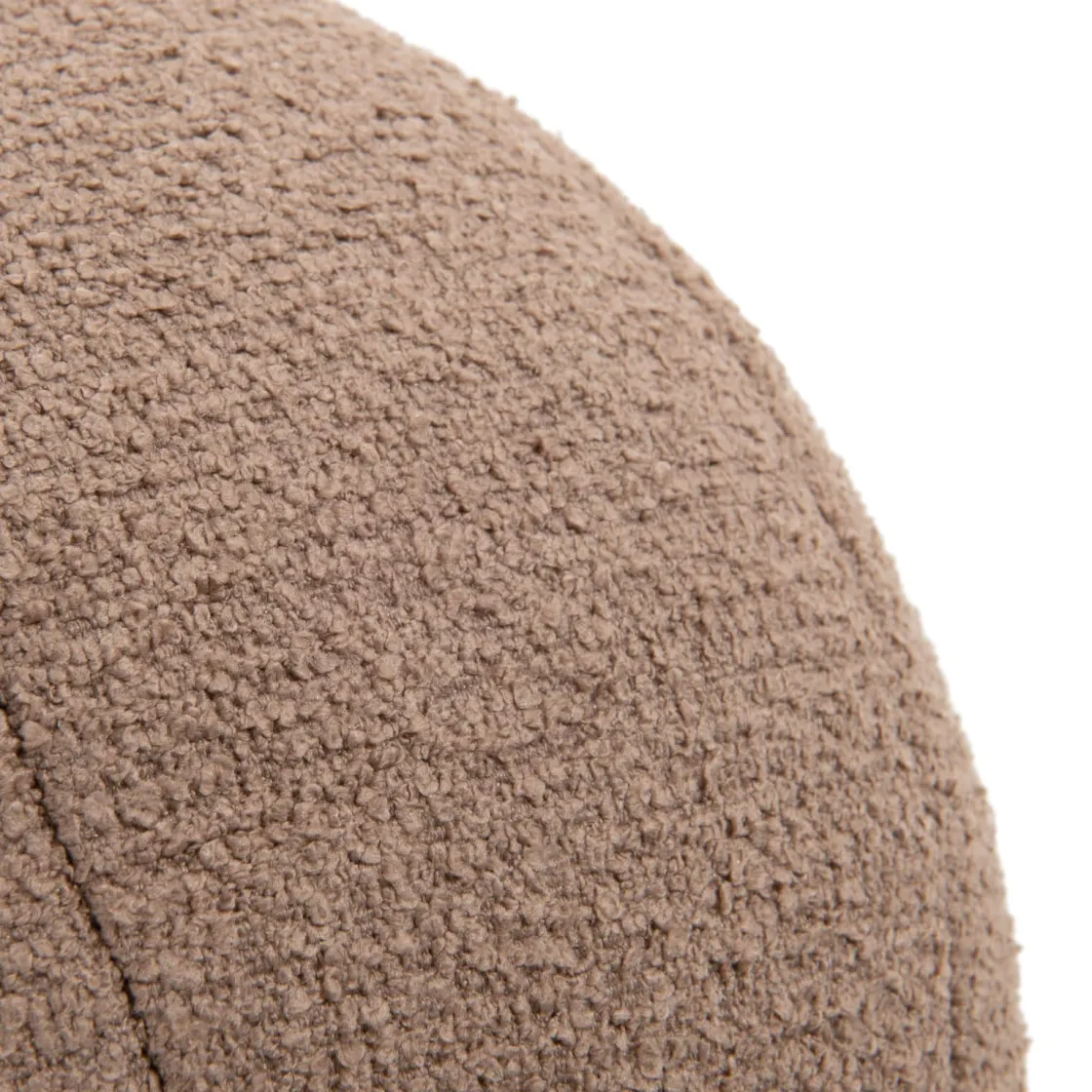 XOOON Timeless Scott kussen dia 25cm in de kleur Camel - COCOmaison^ Woonaccessoires