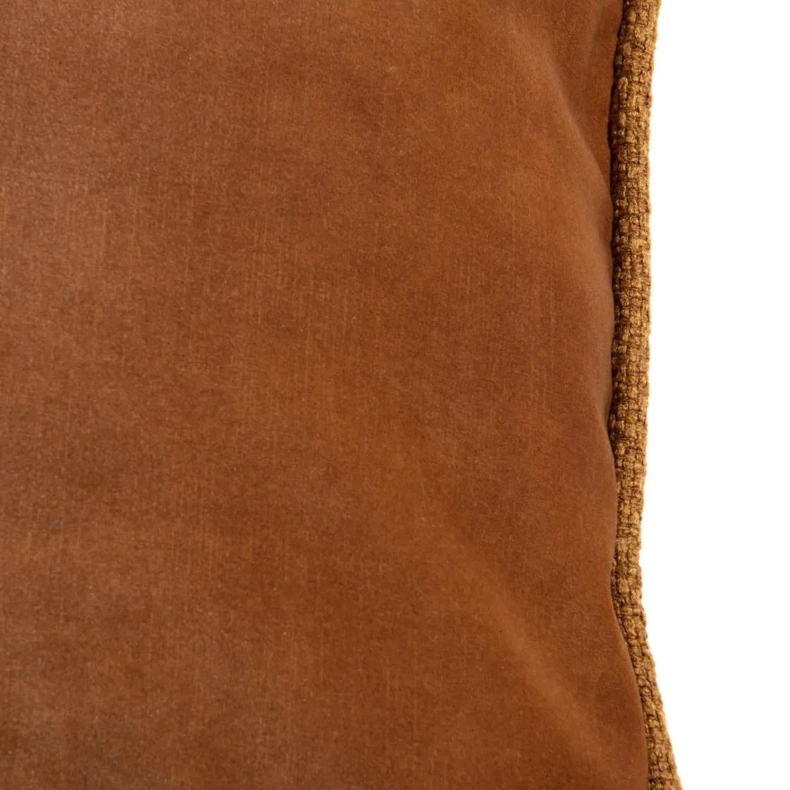 XOOON Timeless Sean kussen 60x60cm in de kleur Geel - COCOmaison^ Woonaccessoires
