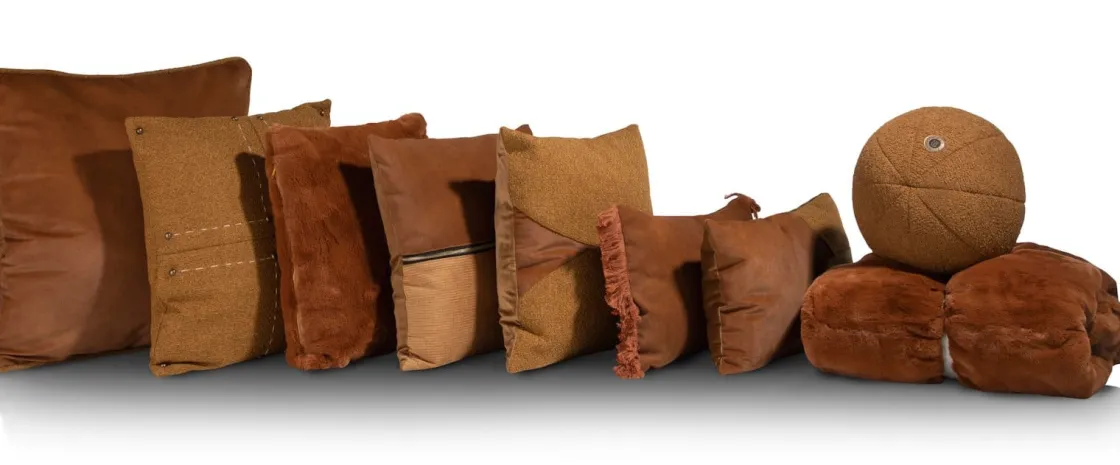 XOOON Timeless Sofia kussen 45x45cm in de kleur Geel - COCOmaison^ Woonaccessoires
