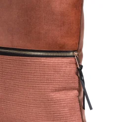 XOOON Timeless Sofia kussen 45x45cm in de kleur Koper - COCOmaison^ Woonaccessoires
