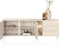 XOOON Trentino, Dressoir 210 cm. - 2-deuren + 3-laden + 2-niches - Creme^ Dressoirs